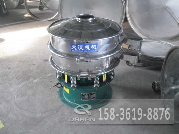 三次元振動篩分機 三次元振動篩分機