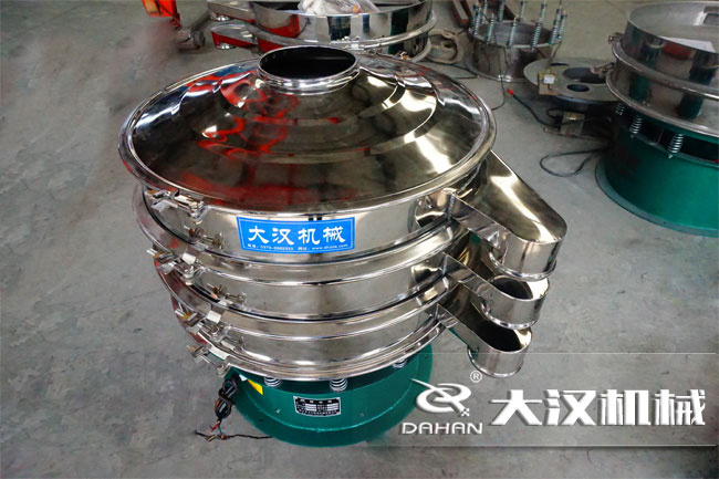 多層干粉振動(dòng)篩分機(jī) 多層干粉振動(dòng)篩分機(jī)
